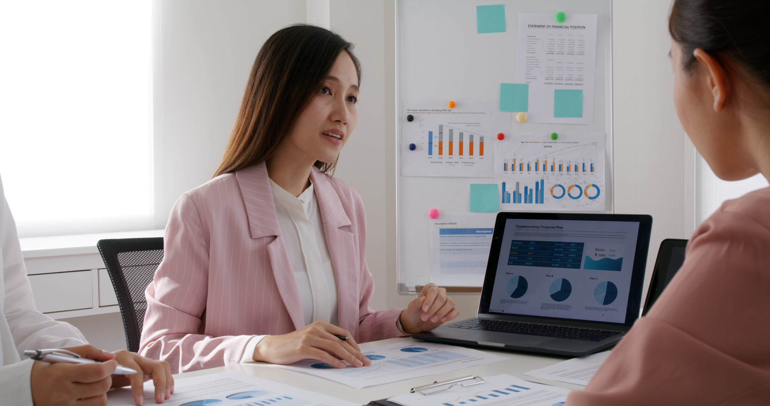 公司做网站注册域名应该怎么选?